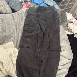 Low rise Baggy Hollister Cargos never worn